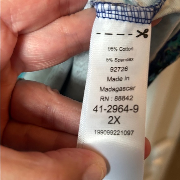 Catherines Navy and Teal Top 2x - Picture 7 of 7